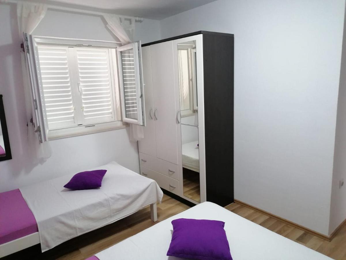 Apartment Slavica Trogir Exterior photo