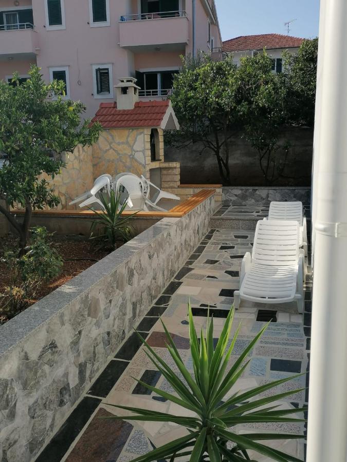 Apartment Slavica Trogir Exterior photo